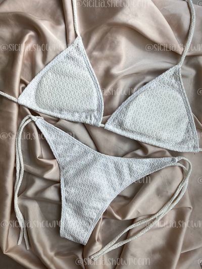 BIKINI CATALINA BLANCA TEXTURADA