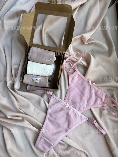 SET REGALO: 2 COLALESS ROSAS + 3 PARES DE MEDIAS