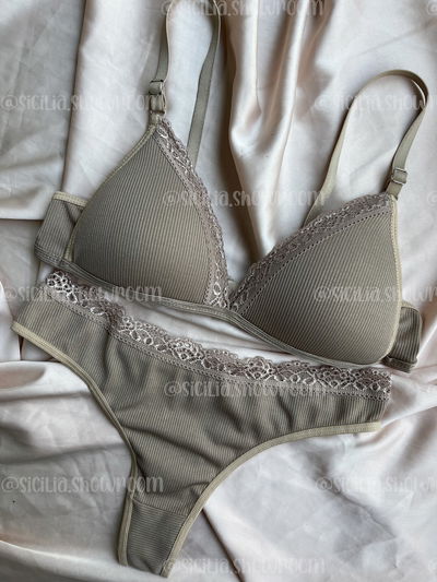 CONJUNTO ALBA AVELLANA