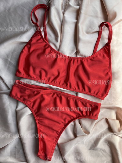 BIKINI OLIVIA METALIZADA ROJA