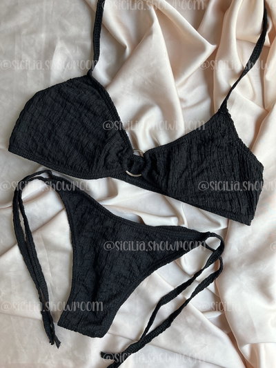 BIKINI LUCIA BAMBULA NEGRA