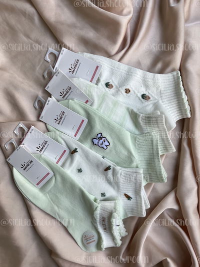 3 PARES DE MEDIAS VERDES