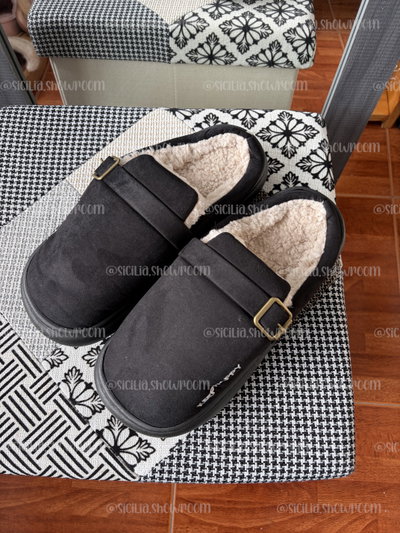 PANTUFLAS HEBILLA NEGRA