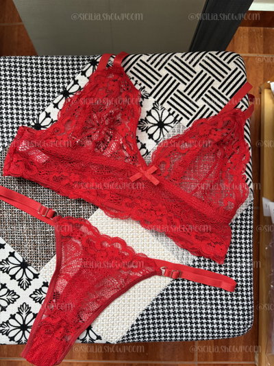 CONJUNTO JAZMIN ROJO