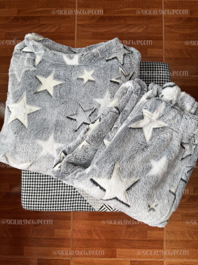PIJAMA UMA ESTRELLAS GRIS