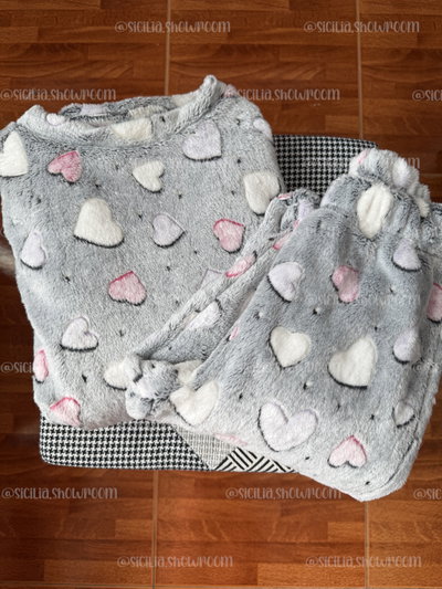 PIJAMA UMA CORAZONES GRIS