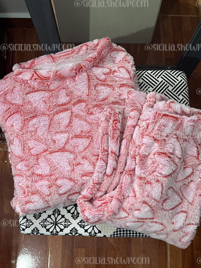 PIJAMA UMA CORAZONES ROJO