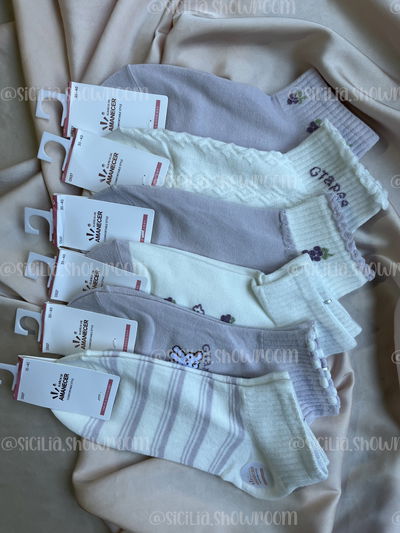 3 PARES DE MEDIAS LILAS