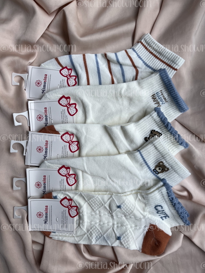 3 PARES DE MEDIAS CREMA