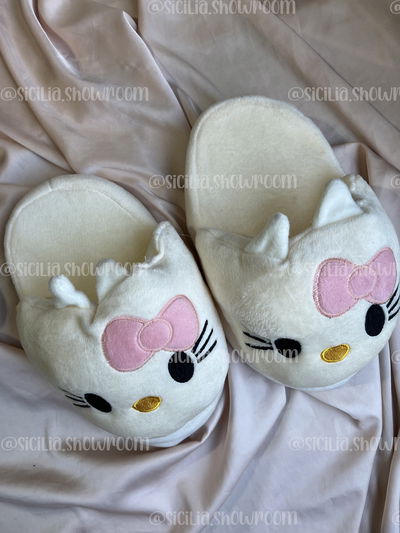 PANTUFLAS HELLO KITTY