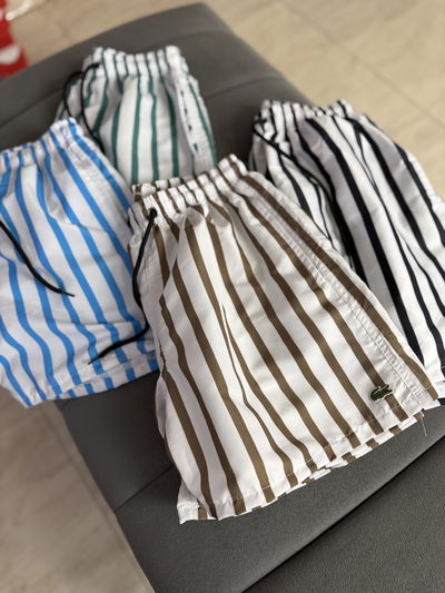 SHORT DE BAÑO IMPORTADO LACOSTE 