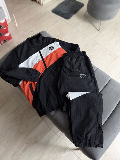 CONJUNTO IMPORTADO NIKE 