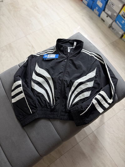 CAMPERA RETRO ADIDAS MUJER IMPORTADA