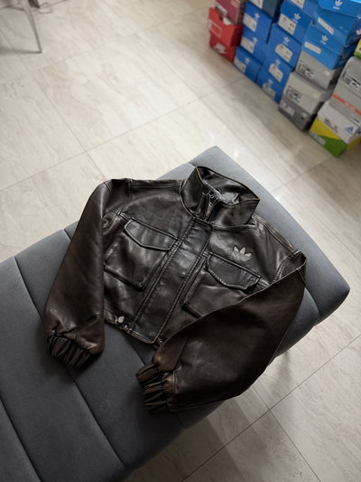 CAMPERA IMPORTADA ADI