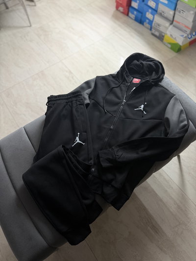 CONJUNTO IMPORTADO JORDAN 