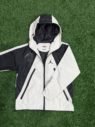 CAMPERA IMPERMEABLE JORDAN