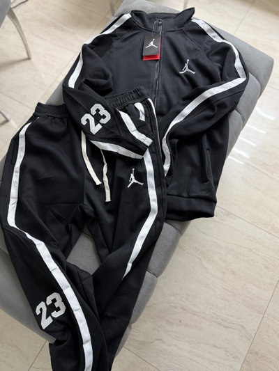 CONJUNTO JORDAN G5