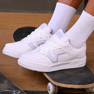 VANS UPLAND