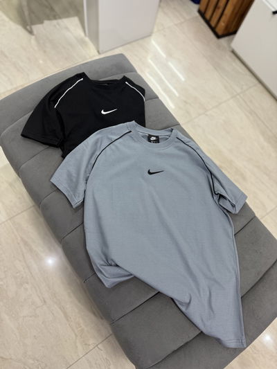 REMERA NIKE NOCTA