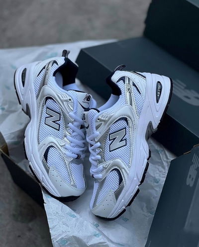 NEW BALANCE 530
