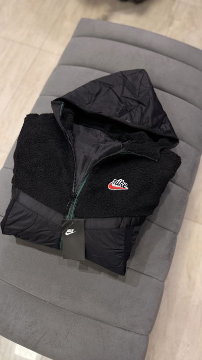 CAMPERA CORDERITO IMPORTADA NIKE
