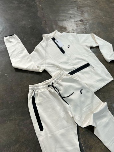 CONJUNTO TECH BUZO