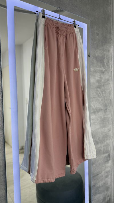 PANTALÓN ANCHO ADIDAS 