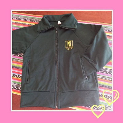 PROMO-Campera acetato - escudo bordado