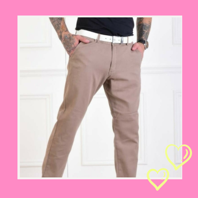 Pantalon beige juvenil-adulto corte chino de tela rigida