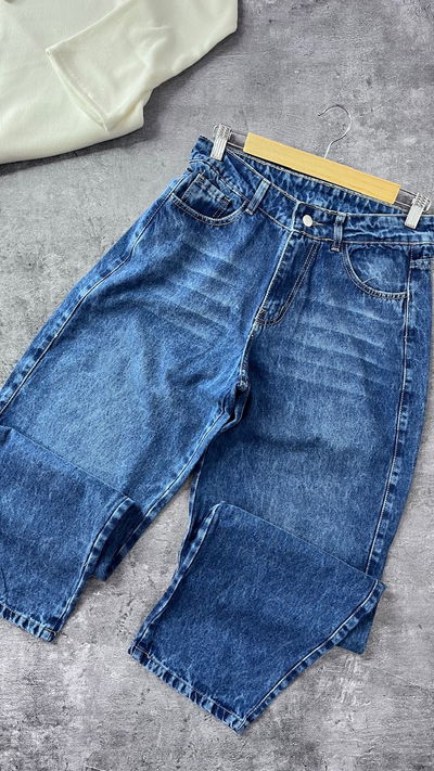 BAGGY AZUL LOCALIZADO