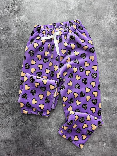 PIJAMA LILA CORAZONES