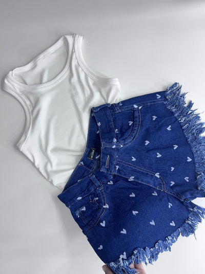 SHORT RÍGIDO CORAZONES