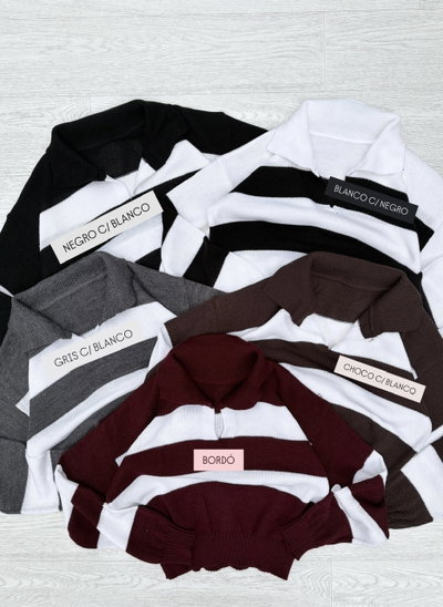 SWEATER ESCOTE EN V
