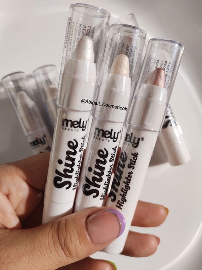 Iluminador Shine Stick Mely 