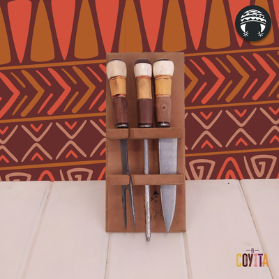 Cuchillo + tenedor parrillero + chaira + soporte para pared