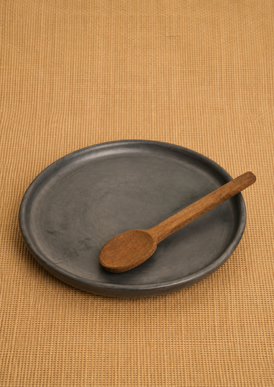 Pizzera negra (cuchara de algarrobo de regalo)