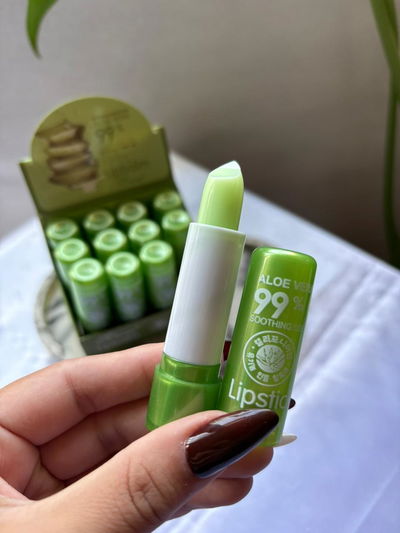 bálsamo hidratante para labios aloe vera