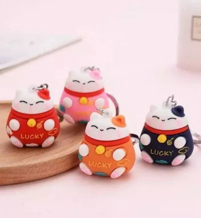 LLAVERO GATO DE FORTUNA ( MANEKI NEKO)