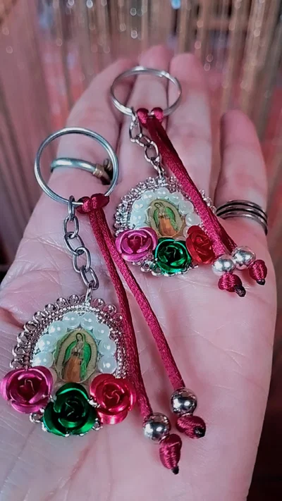 Llavero Virgen de Guadalupe 