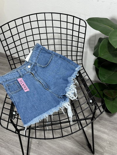 SHORT DESFLECADO