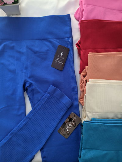 Calza seamless con fruce (seis variantes)