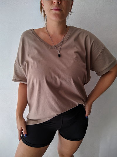 Remera cielo beige