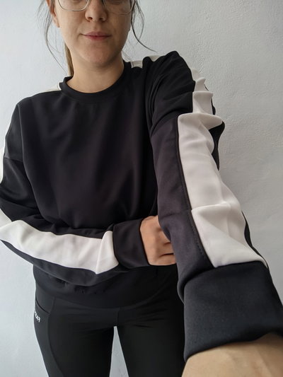 Buzo deportivo negro