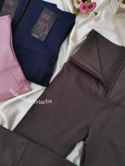 Calza frizada con faja (cuatro variantes)