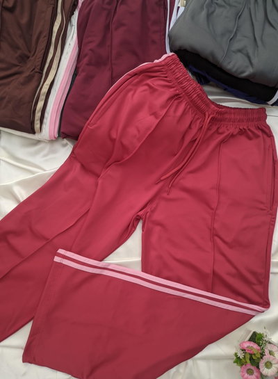 Pantalon deportivo (diez variantes)