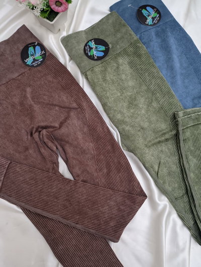 Calza seamless con fruce (tres variantes)