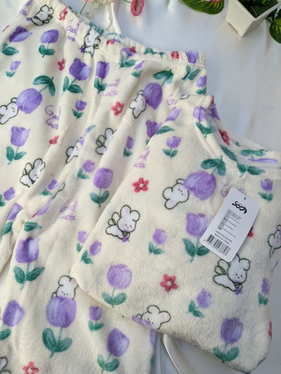 Pijama plush flores