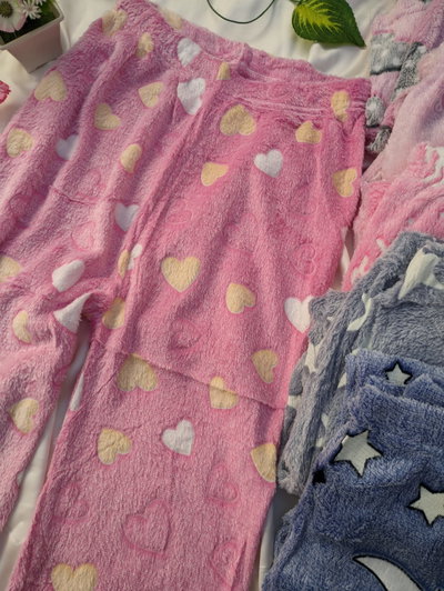 Pantalón pijama plush (seis variantes)