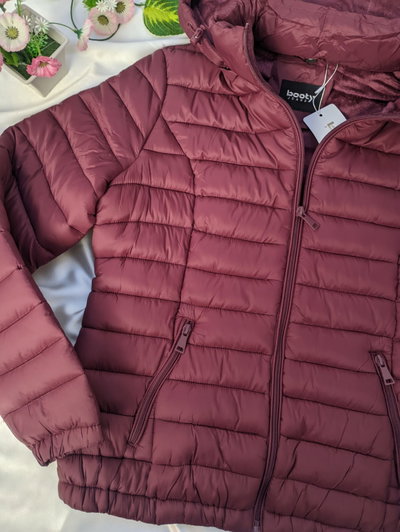 Campera de abrigo bordo