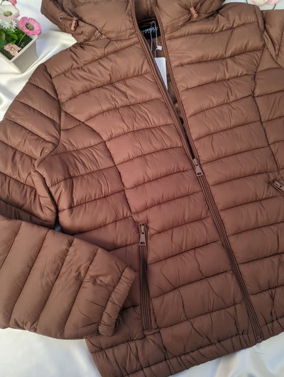 Campera de abrigo marrón